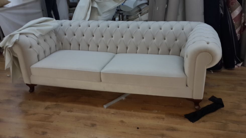 Produktcode: 18721 - Chesterfield-sofa-herstellung: Maßgeschneiderte Designs Für İndividuelle Anforderungen