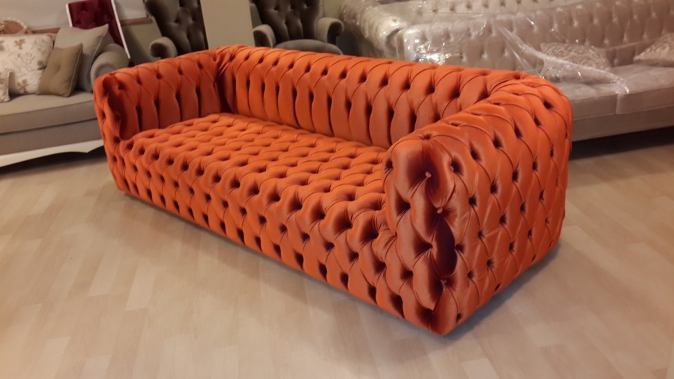 Chesterfield-sofas İn Spezieller Größe: Maßgeschneiderte Designs Für Ihr Zuhause