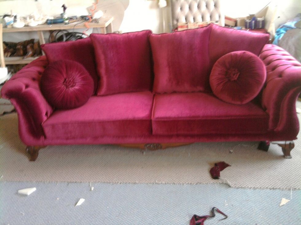Produktcode: 18820 - Exklusive Chesterfield Sofa Produktion: Sonderanfertigung Für Gehobene Ansprüche