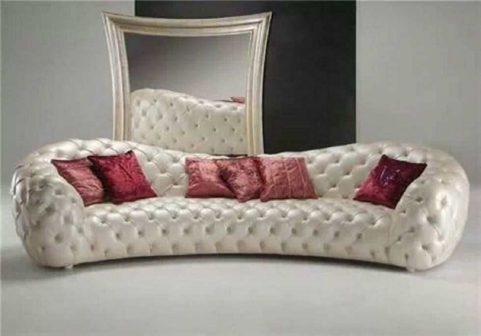 Produktcode: 18844 - Exklusive Chesterfield-sofas Nach Maß: Besondere Designs Für Anspruchsvolle Kunden