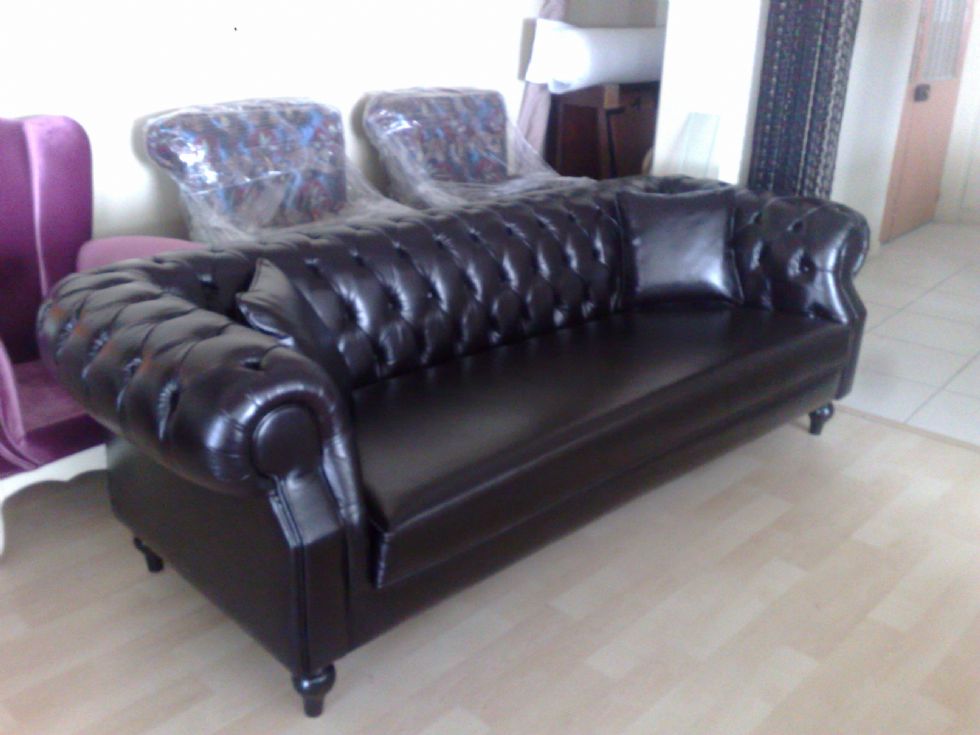 Produktcode: 18799 - Individuelle Chesterfield Sofa Anfertigung: Maßgeschneiderte Lösungen Für Ihren Stil