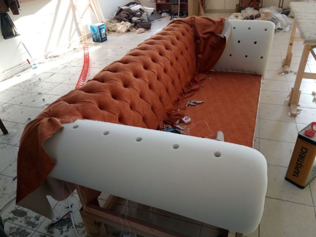 Individuelle Chesterfield-sofa-herstellung: Einzigartige Designs Nach Kundenspezifikation