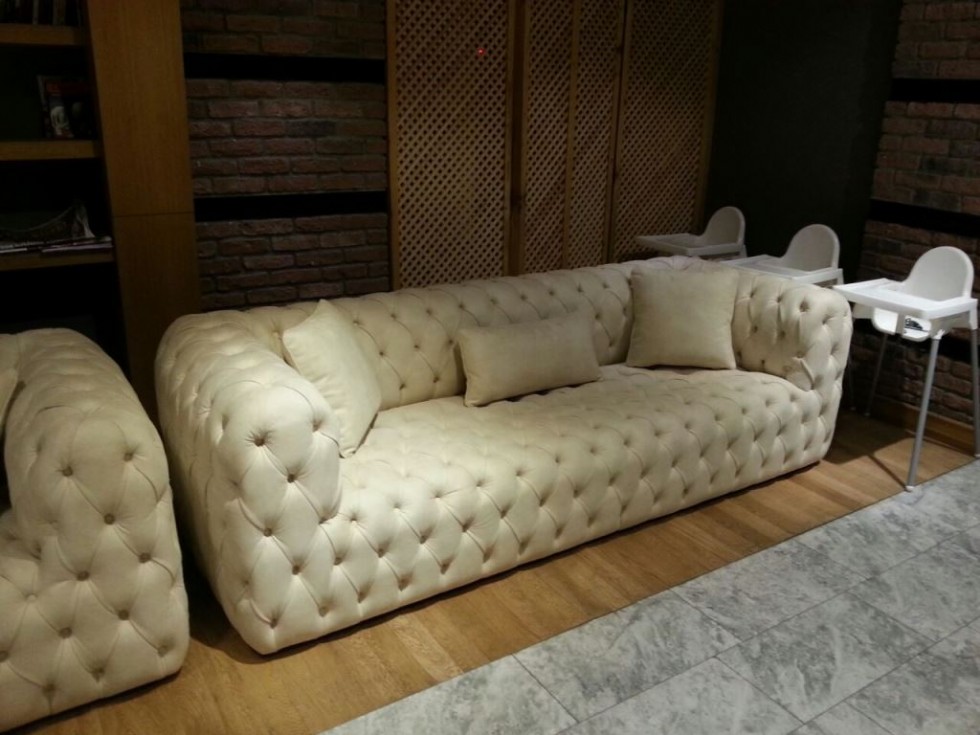 Maßanfertigung Von Chesterfield-sofas: Besondere Designs Nach Ihren Wünschen