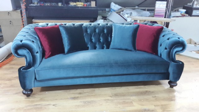 Speziell Angefertigte Chesterfield-sofas: Einzigartige Designs İn Maßgeschneiderter Größe