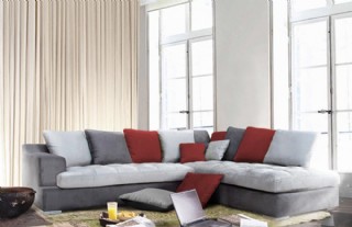 Design-ecksofa Mit İntegrierter Wireless-charging-funktion - Kabelloses Aufladen Für Mobile Geräte